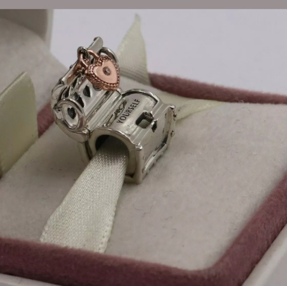 Pandora Club charm 2019. - Picture 8 of 8